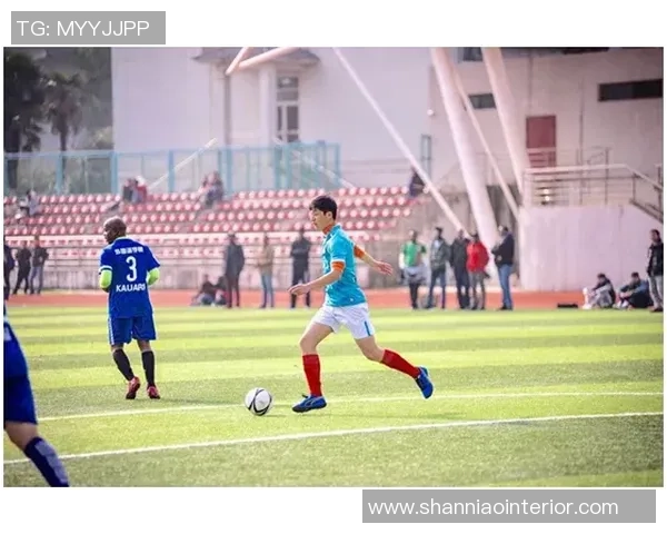 植物系足球明星绰号大揭秘他们的绿意与球场风采交织成传奇